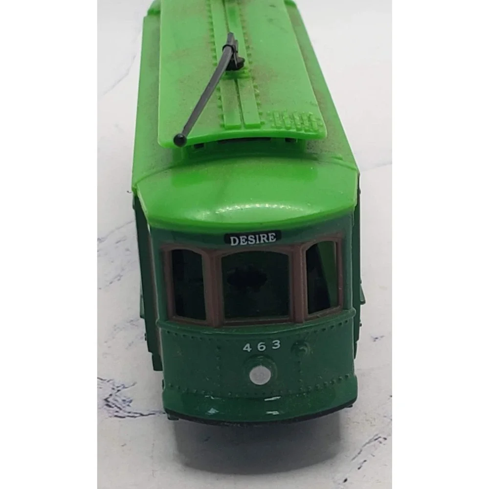 HO Scale Classic Trolley Car Desire Street Car #463